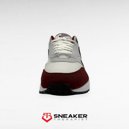 Nike Air Max 1 'Dark Team Red' SKU: FD9082-106 Gr. 41 | 42 | 42.5 | 43 | 44 | 45