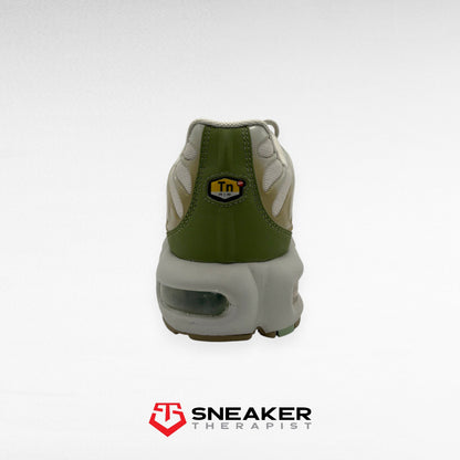 Nike Wmns Air Max Plus 'Light Bone Alligator' - DX8954-001
